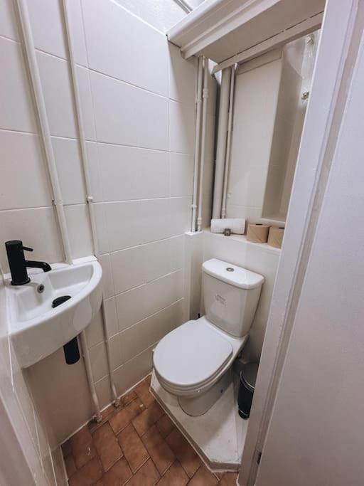Modern Flat In Central Londra Esterno foto